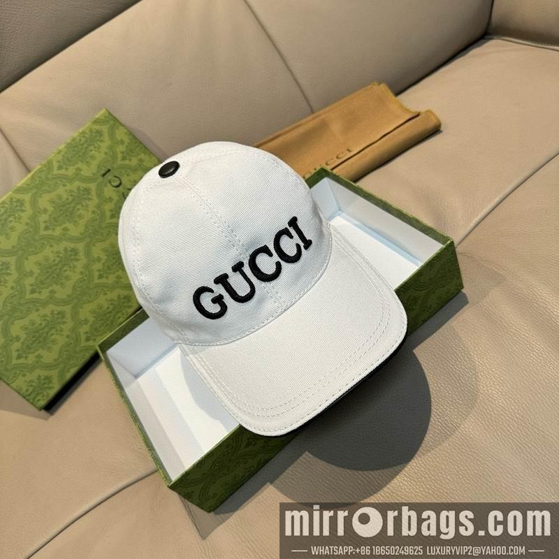 Gucci Hat dx17