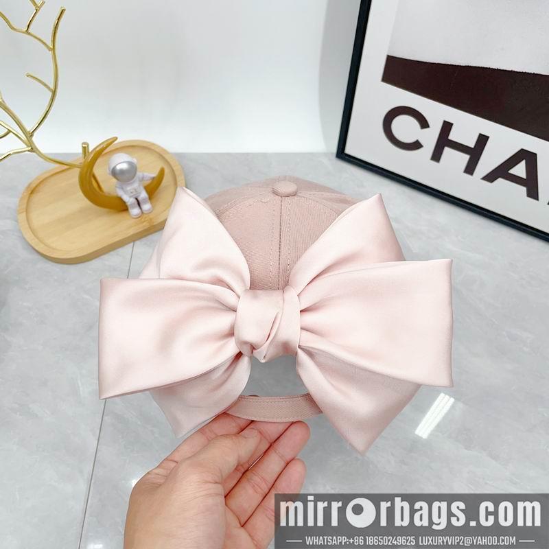 Miumiu Hat dx08