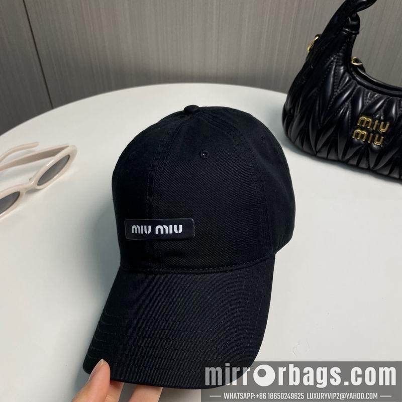 Miumiu Hat 030966