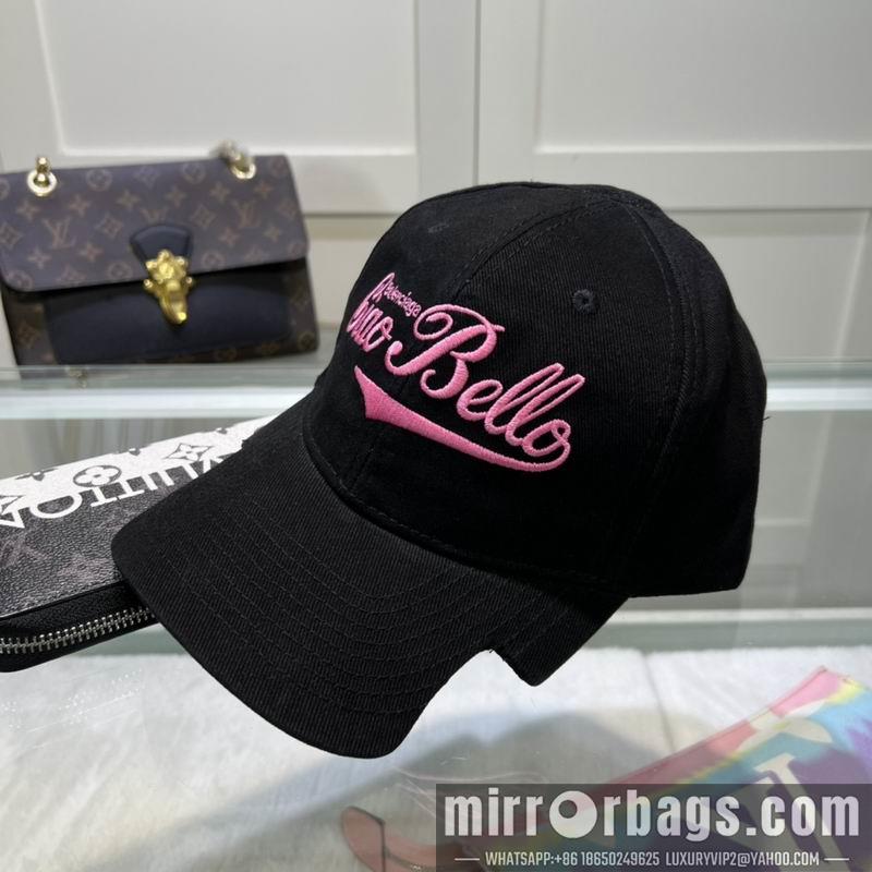 Balenciaga Hat dx117