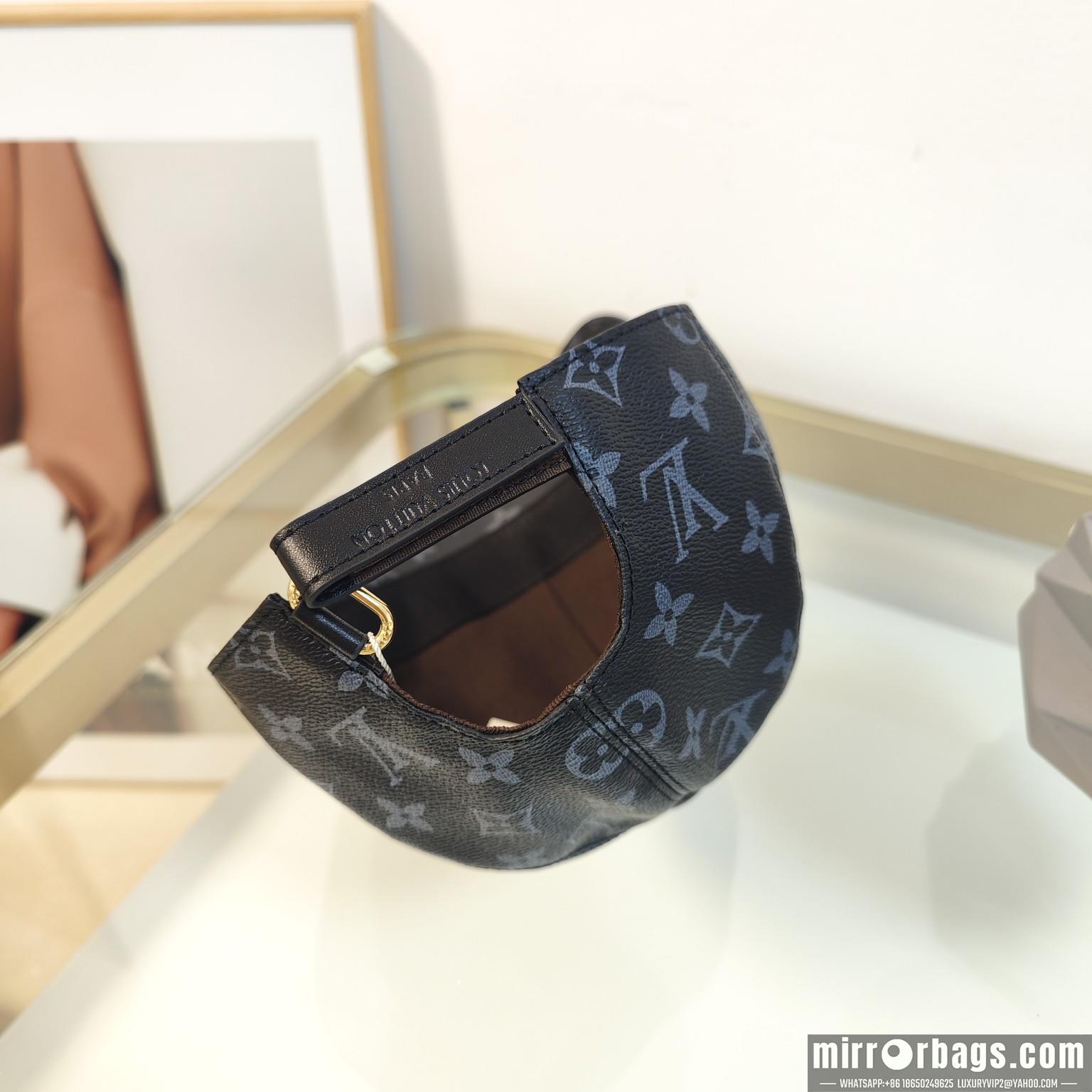 LV Hat dx121