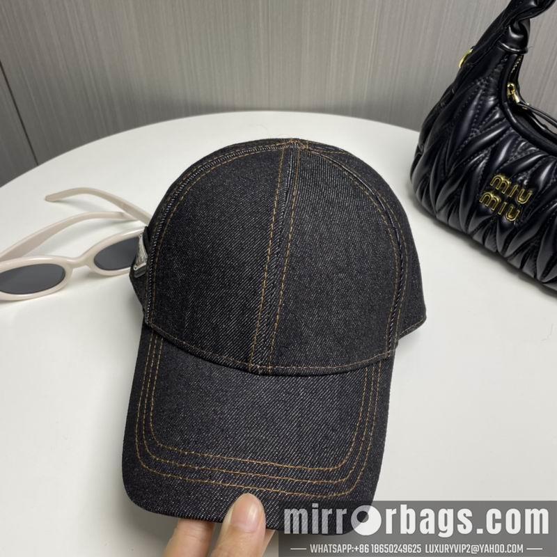 Prada Hat 010401