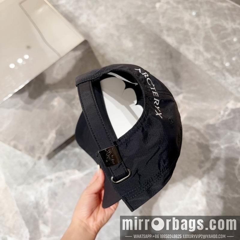 Arcteryx Hat dx11