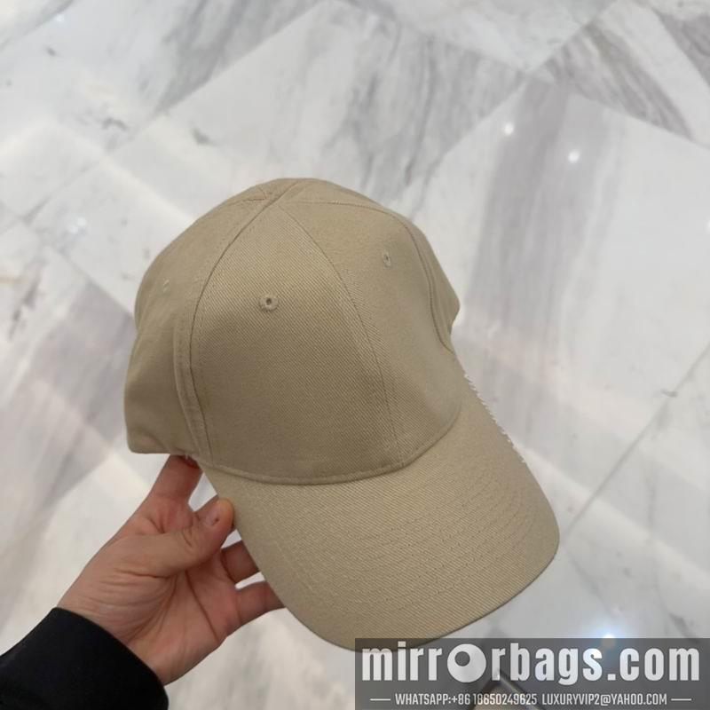 Balenciaga Hat dx70
