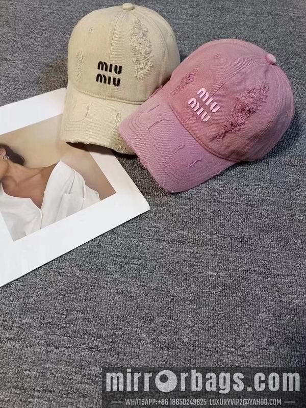 Miumiu Hat 081001