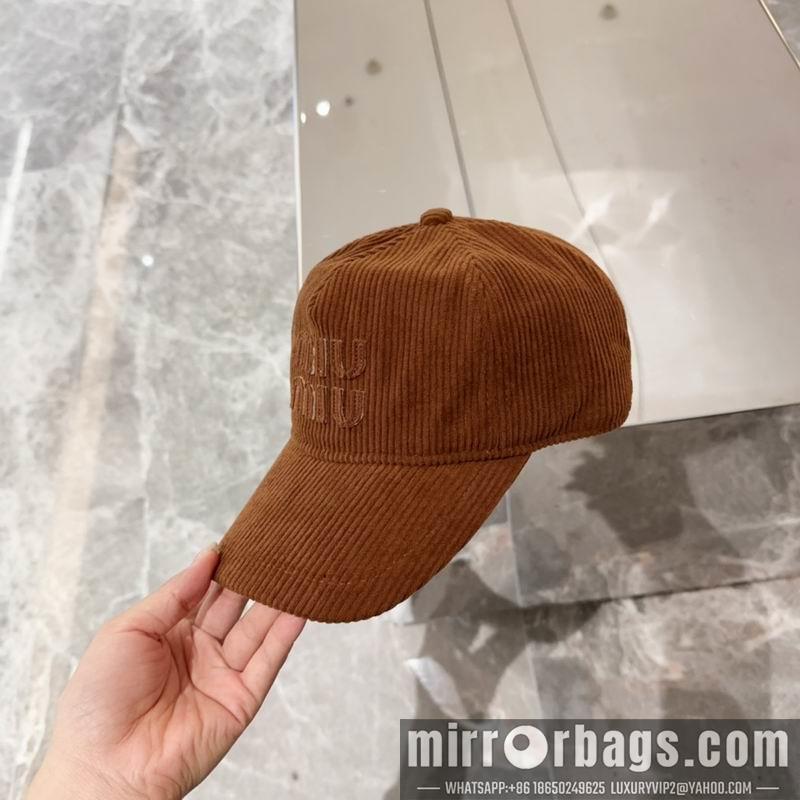 Miumiu Hat dx83