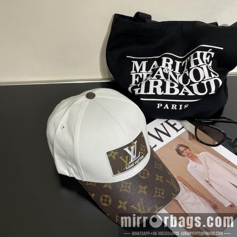 LV Hat 042803