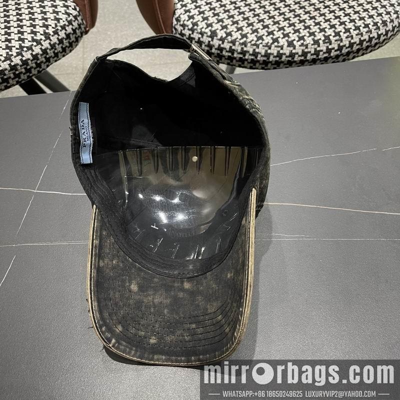 Prada Hat 040204