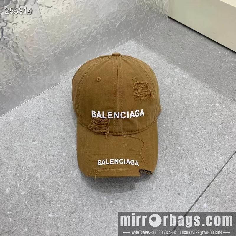 Balenciaga Hat dx19