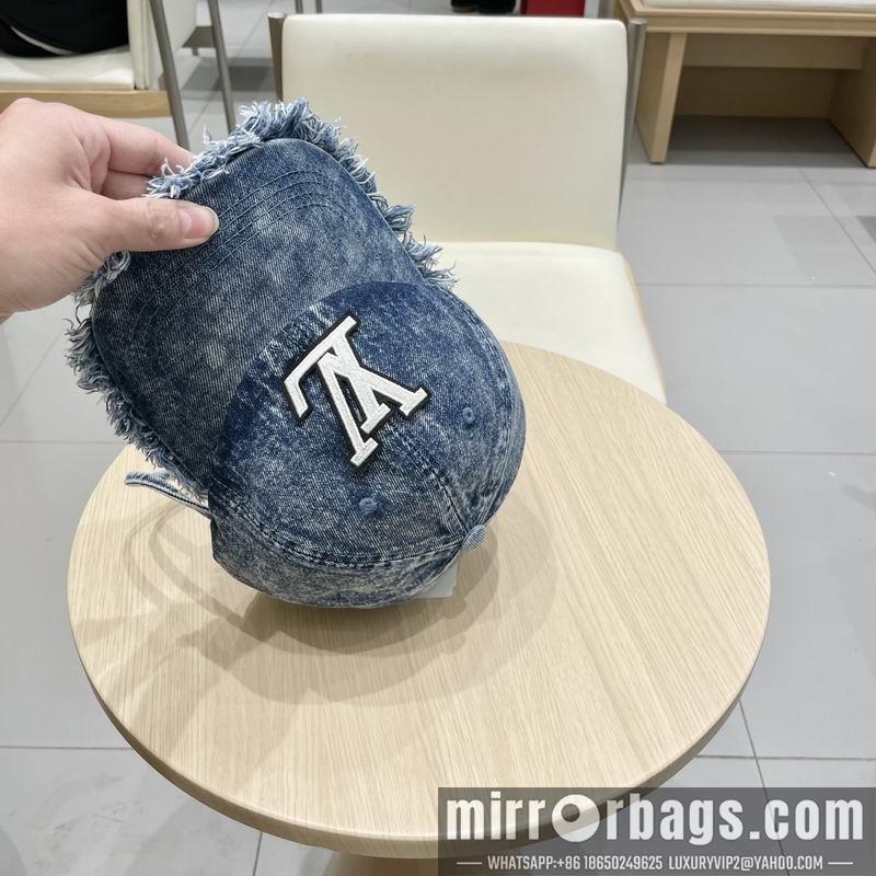 LV Hat 030703