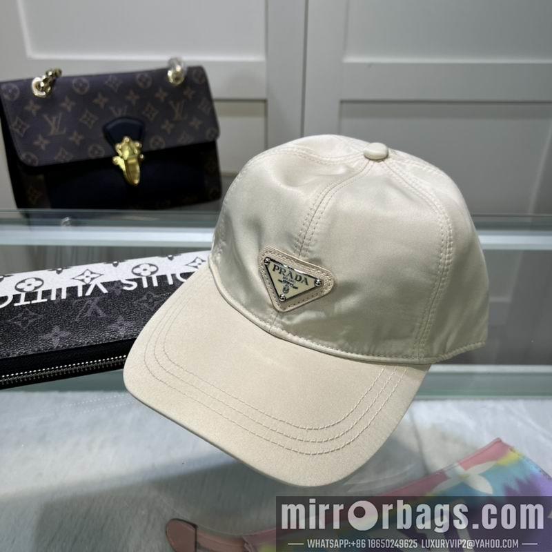 Prada Hat dx10