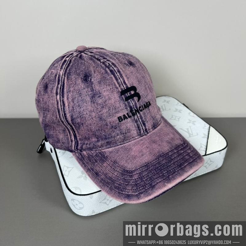 Balenciaga Hat dx29