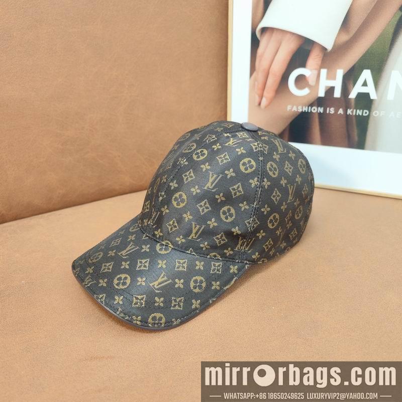 LV Hat dx79
