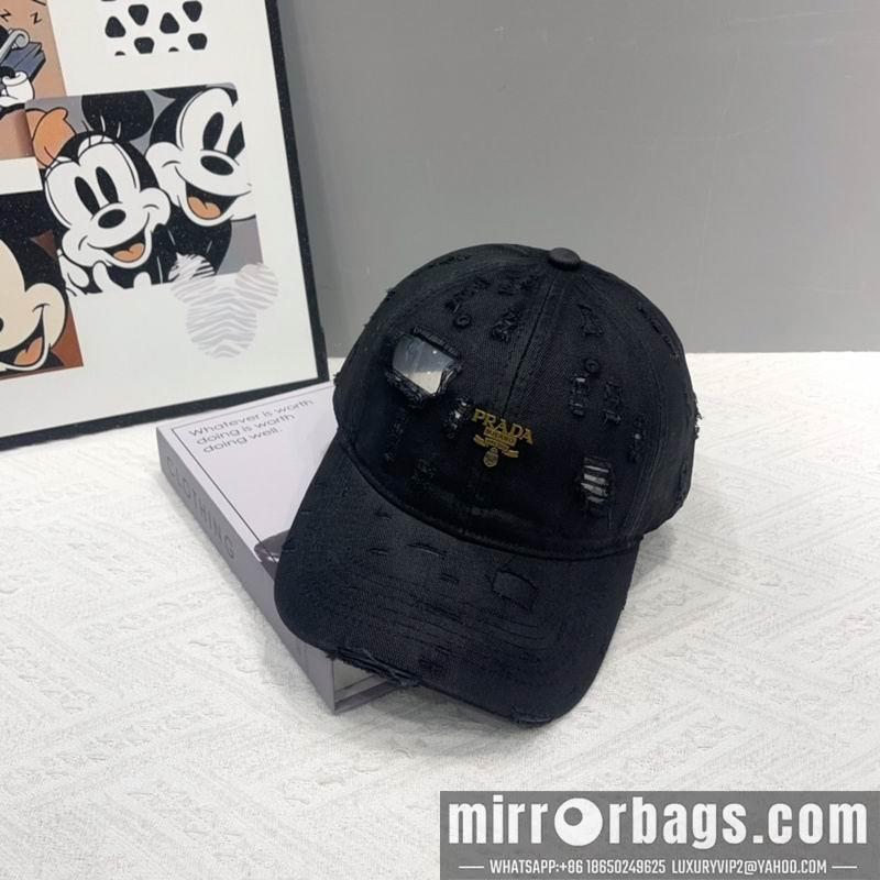 Prada Hat hm02