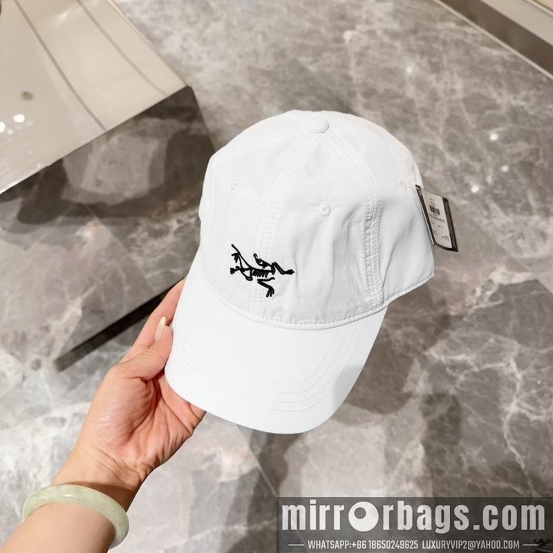 Arcteryx Hat dx11