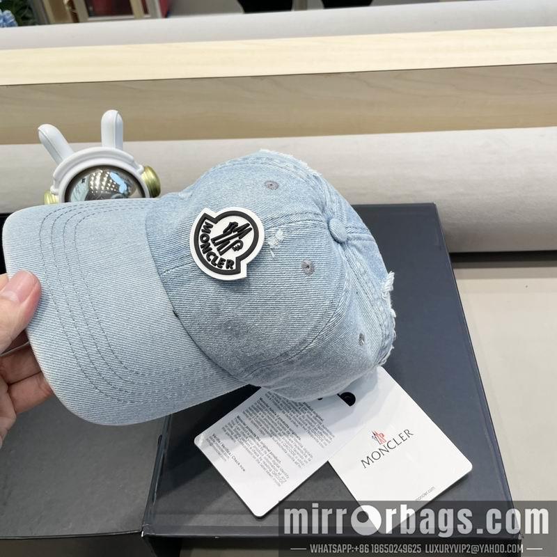 Moncler Hat 081401