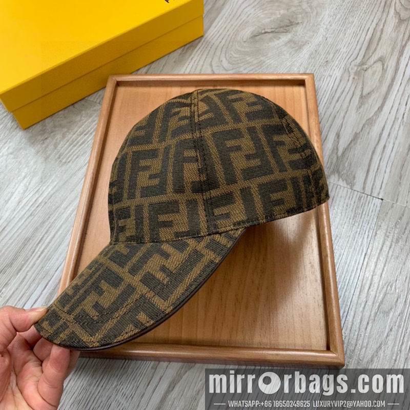 Fendi Hat dx99