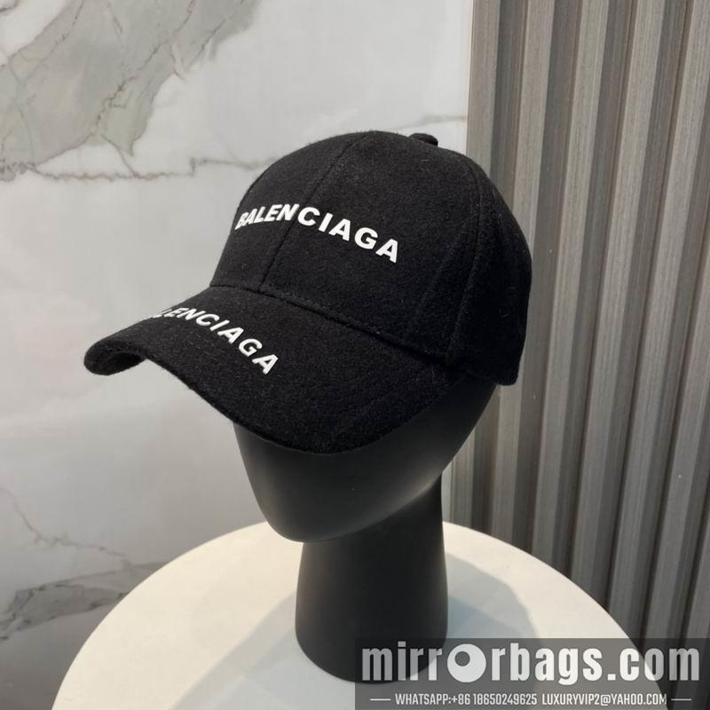Balenciaga Hat dx113