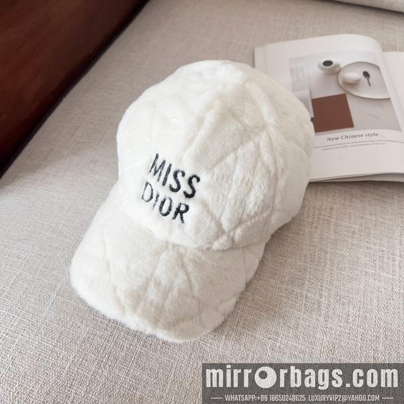 Dior Hat dx75