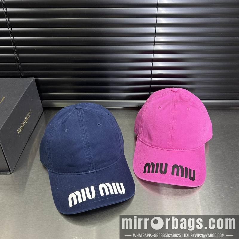 MiuMiu Hat hm10