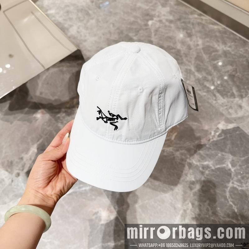 Arcteryx Hat dx11