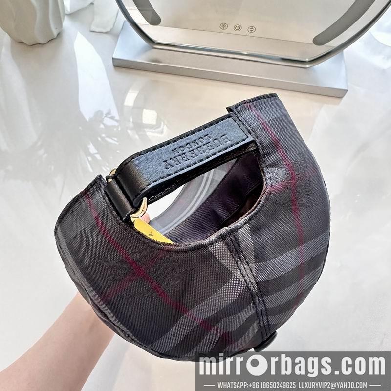 Burberry Hat dx26