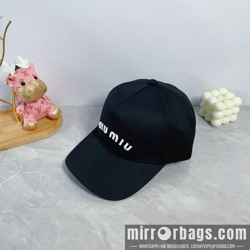 Miumiu Hat dx45