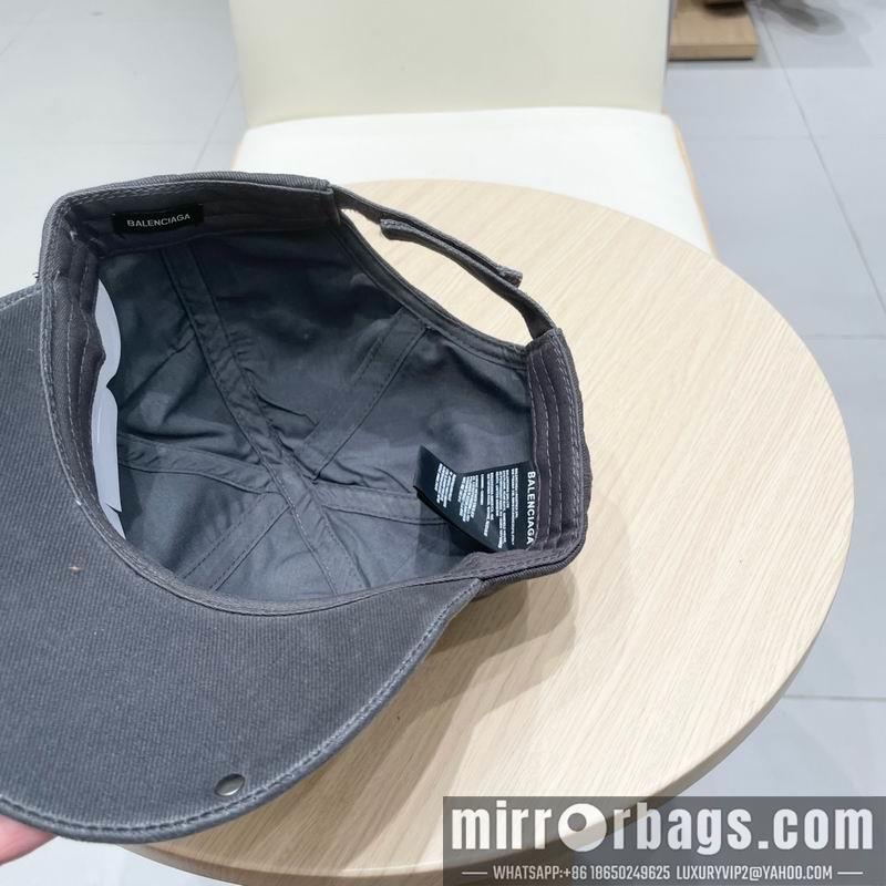 Balenciaga Hat 010901