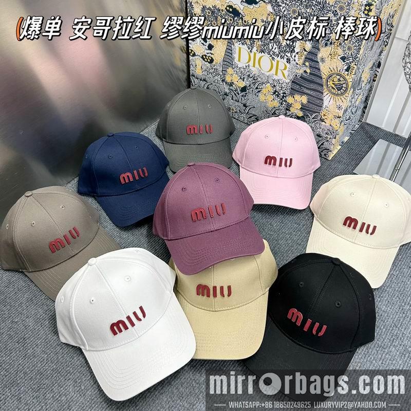 Miumiu Hat dx75