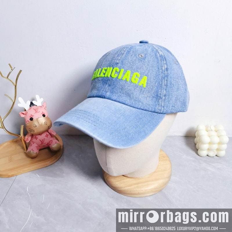 Balenciaga Hat dx33