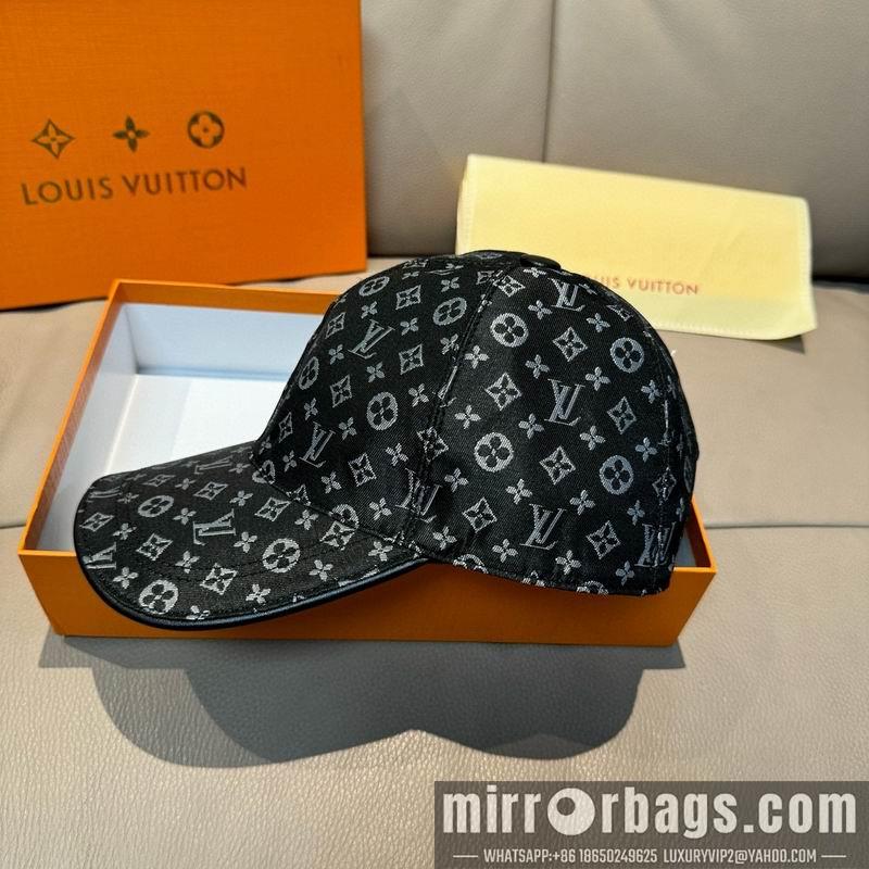 LV Hat dx119