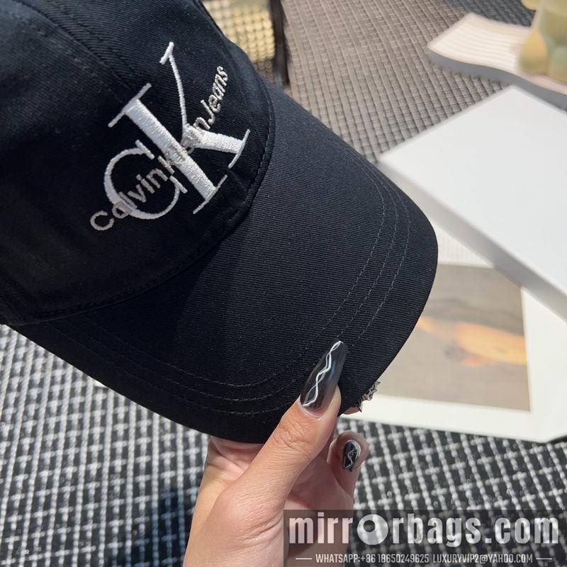 CK Hat dx03
