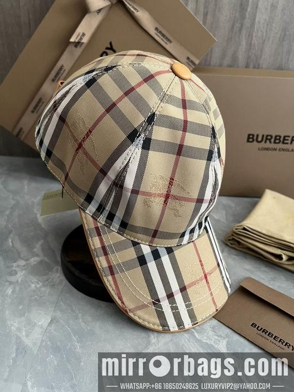 Burberry Hat dx39