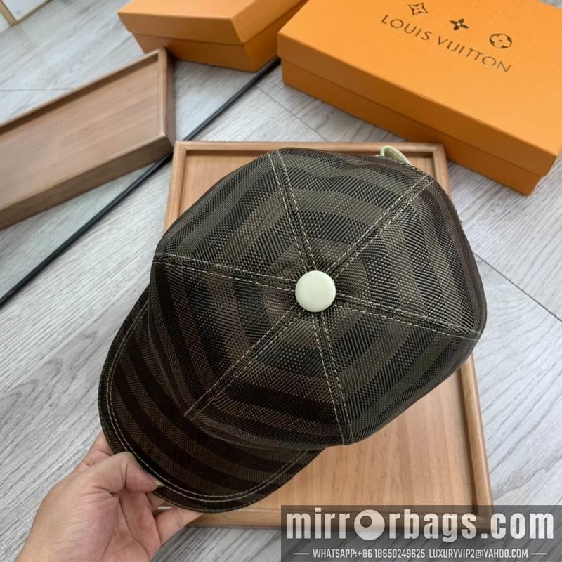 LV Hat dx152
