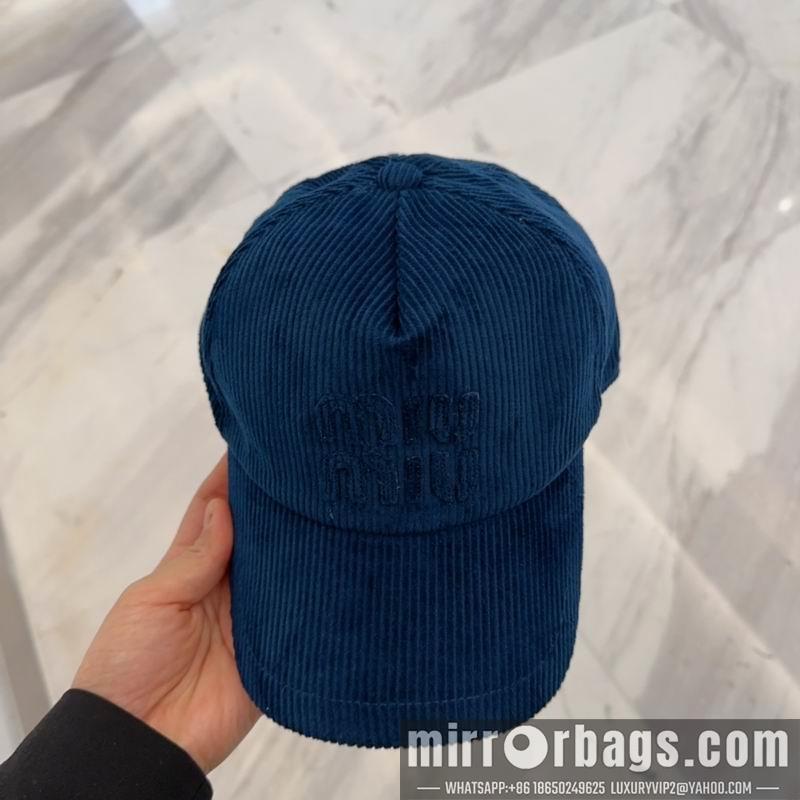 Miumiu Hat dx37