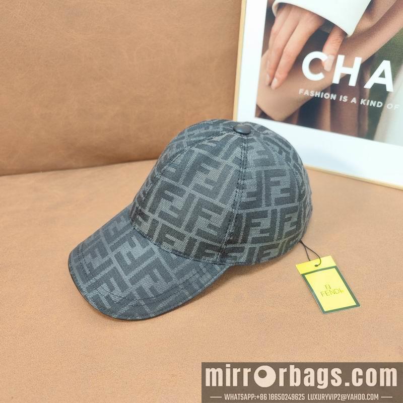 Fendi Hat dx43