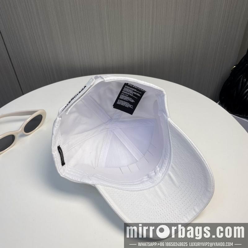 Balenciaga Hat 091401