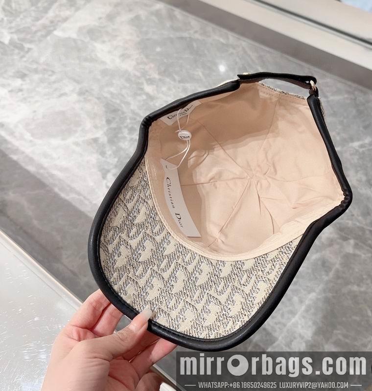 Dior Hat 042701