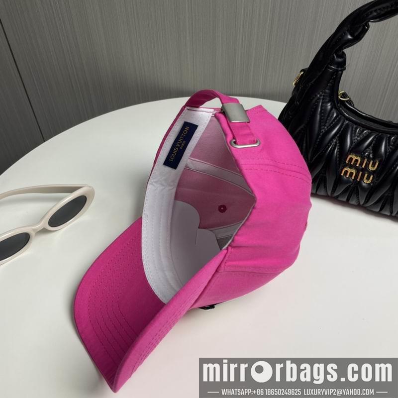 LV Hat 121402