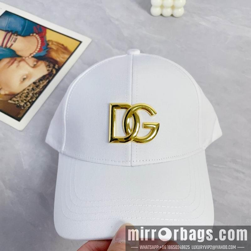 DG Hat dx14