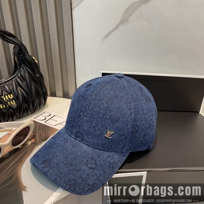 LV Hat dx70