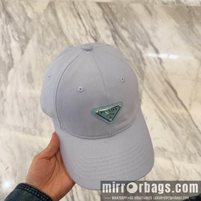 Prada Hat dx18