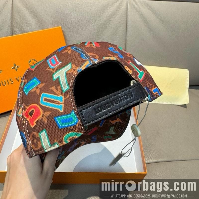LV Hat dx124