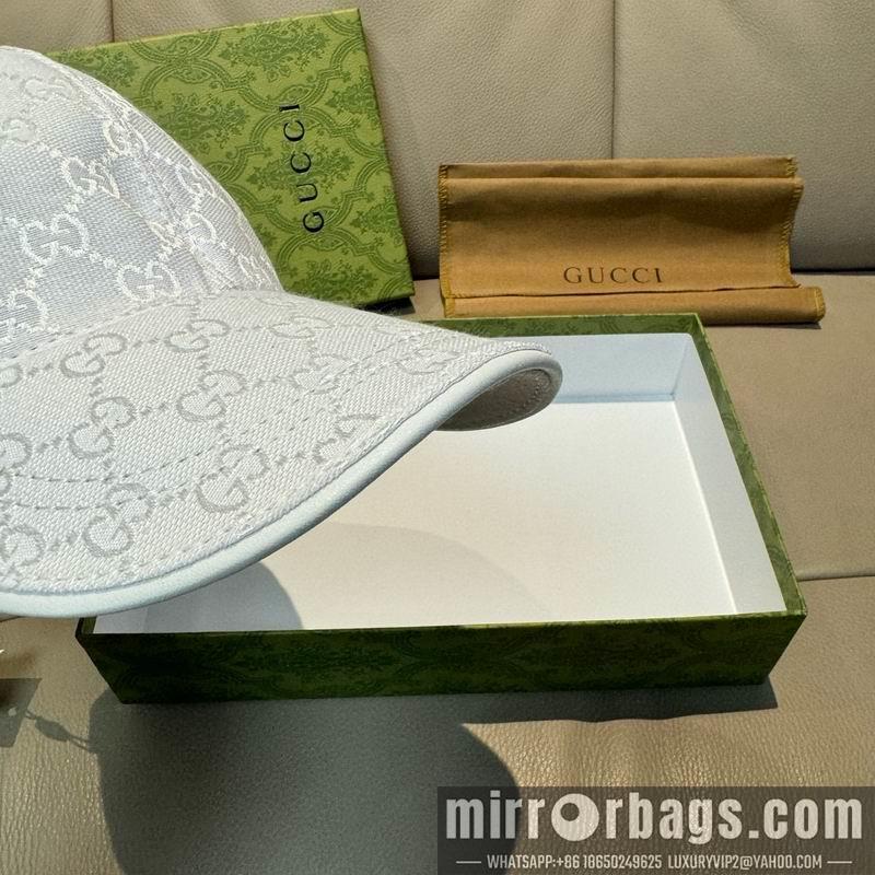 Gucci Hat dx157
