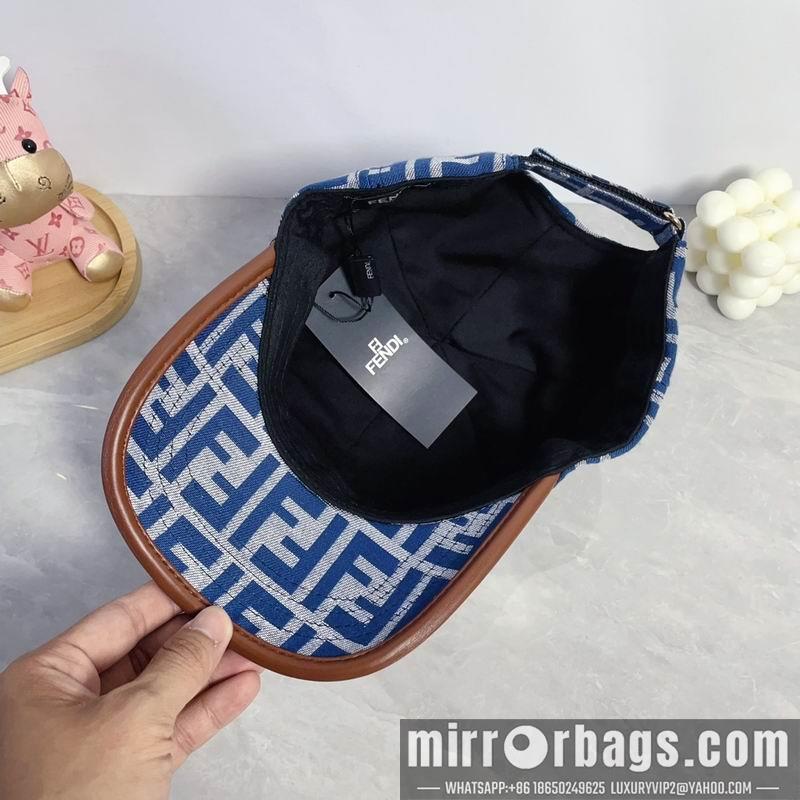 Fendi Hat dx45