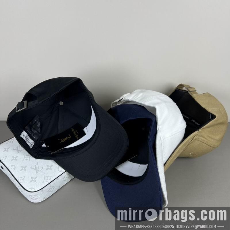 YSL Hat dx37