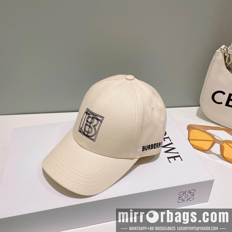 Burberry Hat 050702