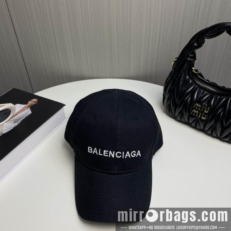 Balenciaga Hat dx85