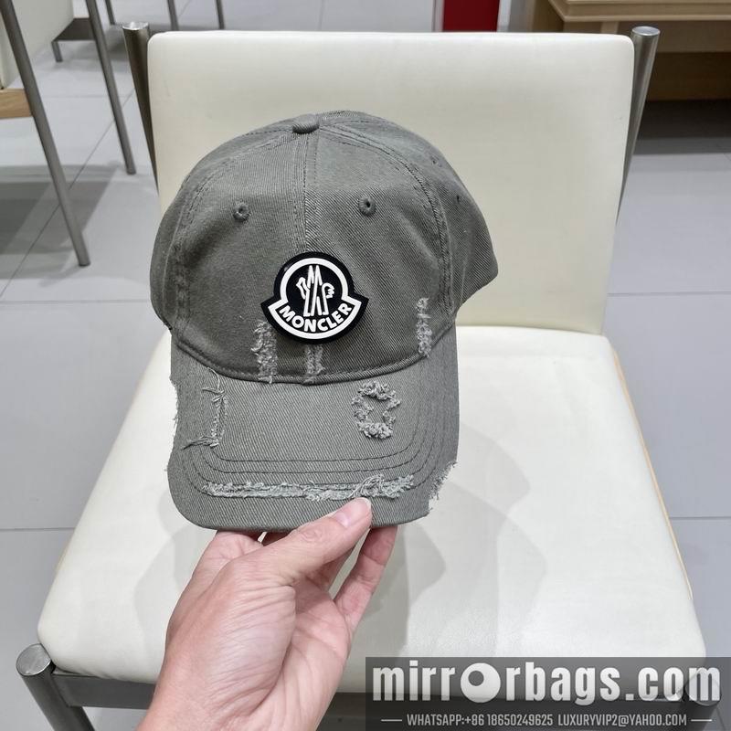 Moncler Hat 021004