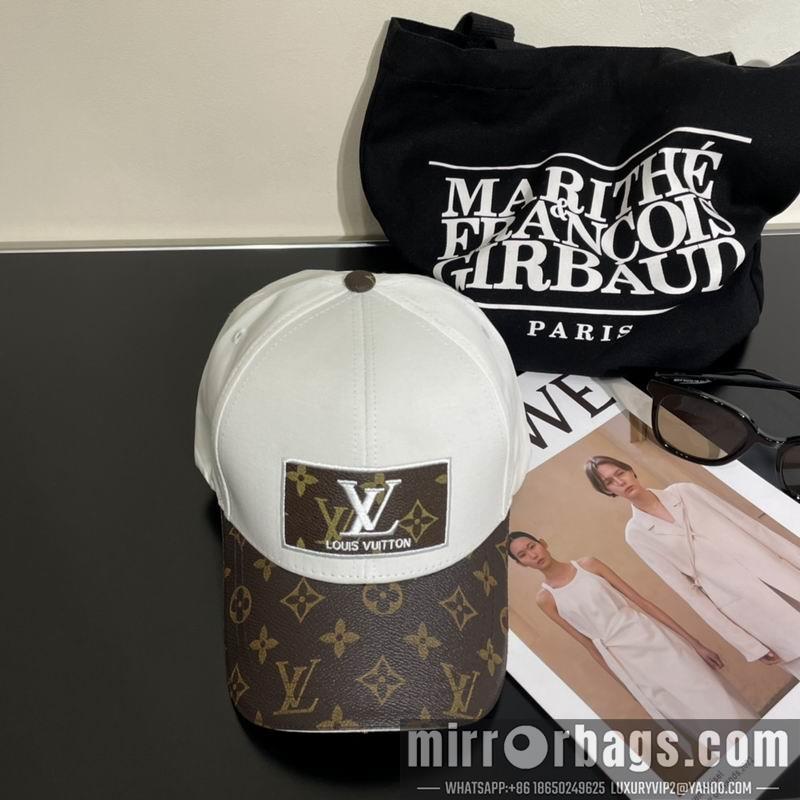 LV Hat 042803
